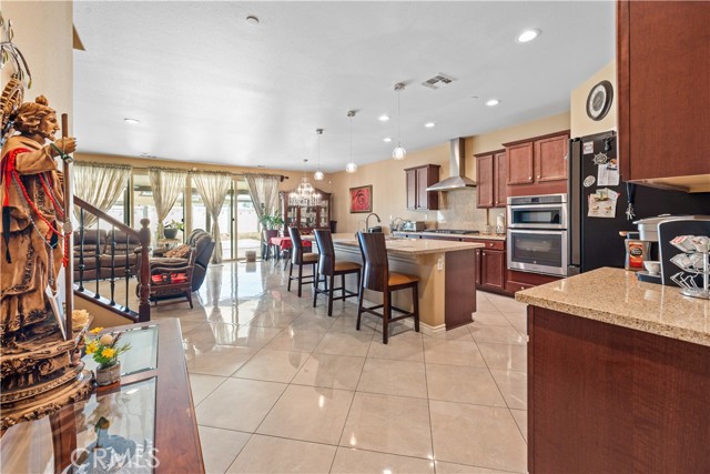 1019 Vallejo Street, Perris CA: https://media.crmls.org/medias/6804c19d-6879-4cf2-bfbc-63f9230e0f8f.jpg