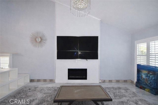 Detail Gallery Image 13 of 45 For 5302 Clark Cir, Westminster,  CA 92683 - 5 Beds | 3/1 Baths