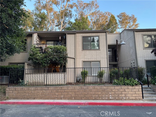 600 Central Avenue, Riverside CA: https://media.crmls.org/medias/680549f9-ed67-4fab-b3d6-2a909241f150.jpg