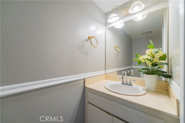 1135 Tierra Luna, Walnut CA: https://media.crmls.org/medias/68056c81-15e5-4e2f-a4de-1cdcc546c1e9.jpg