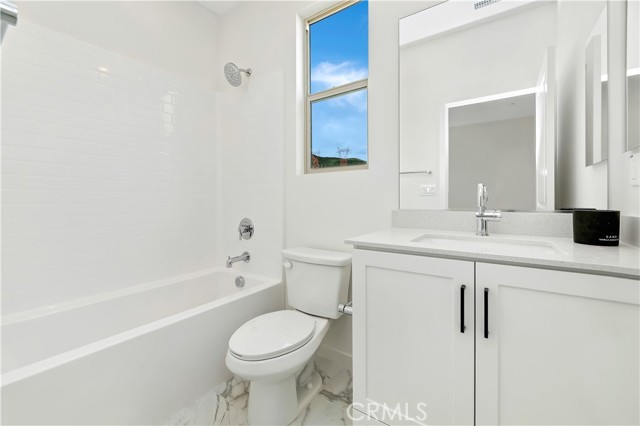 Detail Gallery Image 31 of 67 For 15800 Conservatory Dr, Fontana,  CA 92336 - 5 Beds | 4/1 Baths