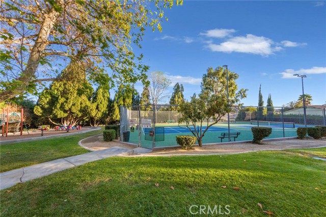 Detail Gallery Image 22 of 23 For 27555 Camomile Ln, Saugus,  CA 91350 - 4 Beds | 3 Baths