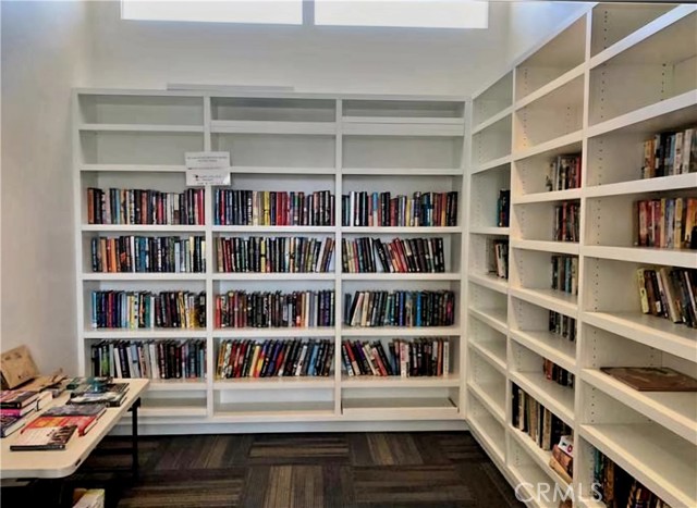 6257 E Golden Sands Drive, Long Beach CA: https://media.crmls.org/medias/6807191d-3eb2-4360-ad18-4252764afa05.jpg