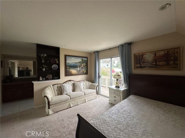 7929 bolton ave, Riverside CA: https://media.crmls.org/medias/6807623f-50d6-4d23-93d2-f5bb50e08465.jpg