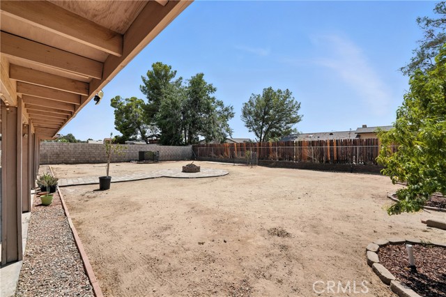 Detail Gallery Image 20 of 26 For 13036 Petaluma Rd, Victorville,  CA 92392 - 3 Beds | 2 Baths