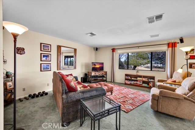 Detail Gallery Image 9 of 53 For 61746 Melton Trl, Joshua Tree,  CA 92252 - 2 Beds | 2 Baths