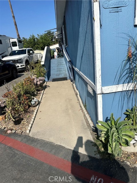 Detail Gallery Image 18 of 18 For 1835 S Manchester Ave #108,  Anaheim,  CA 92802 - 5 Beds | 1/1 Baths