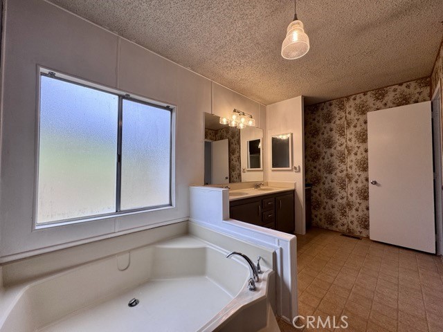 Image 29 of 47 For 33981 Gloria Road