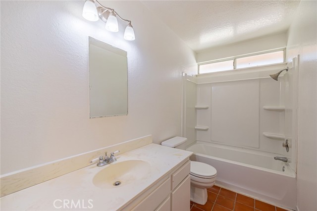 Detail Gallery Image 17 of 34 For 15824 Newmont Ave, Lake Los Angeles,  CA 93535 - 3 Beds | 2 Baths