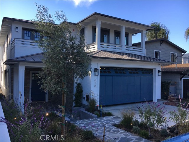 620 29th Street, Manhattan Beach, California 90266, 5 Bedrooms Bedrooms, ,2 BathroomsBathrooms,Residential,Sold,29th,SB17249460