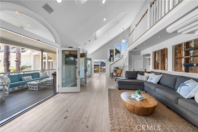 530 24th Street, Hermosa Beach CA: https://media.crmls.org/medias/6808df74-1112-4113-89db-107d5d29f5c9.jpg