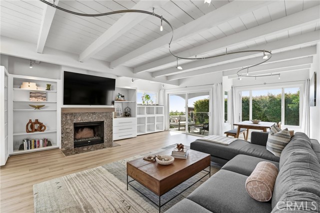 Detail Gallery Image 4 of 75 For 885 Tia Juana, Laguna Beach,  CA 92651 - 3 Beds | 2 Baths