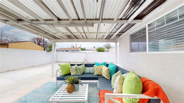 8162 Van Noord Avenue, North Hollywood CA: https://media.crmls.org/medias/6809e7a0-94f4-4cc5-a288-16a461a69bc8.jpg