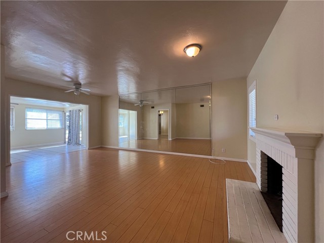 4075 Mount Vernon Avenue, Riverside CA: https://media.crmls.org/medias/680affaf-8744-4fbc-b2d4-8e4047c0946a.jpg