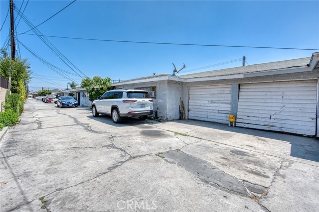 Image 10 of 27 For 4858 Live Oak St.