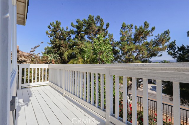 17160 Fremont Lane, Yorba Linda CA: https://media.crmls.org/medias/680b4d3c-e484-40a3-8b21-ad447284b9bf.jpg