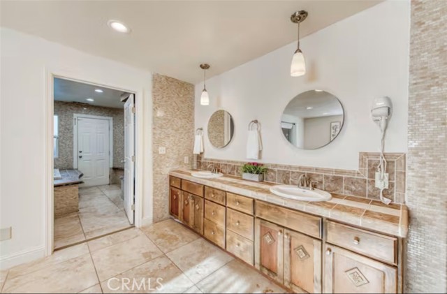 Detail Gallery Image 15 of 30 For 3436 W Sierra Avenue, Fresno,  CA 93711 - 4 Beds | 2 Baths