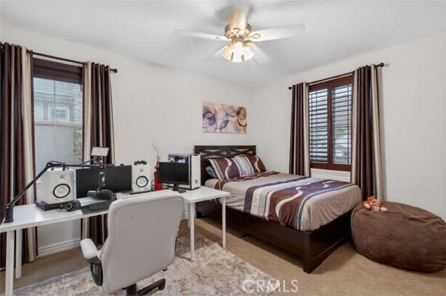 Image 24 of 63 For 13781 Breeders Cup