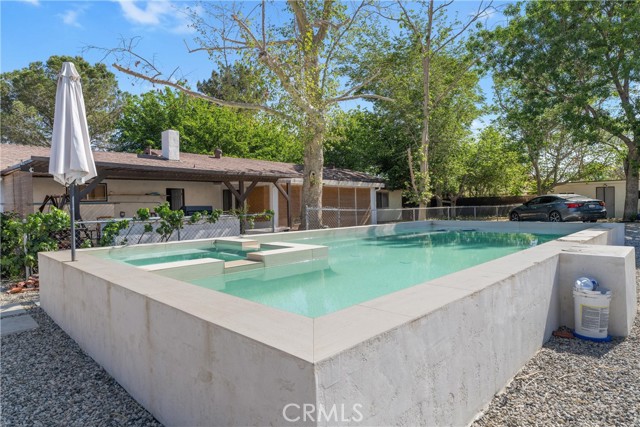 10004 E Avenue S10, Littlerock CA: https://media.crmls.org/medias/680cb130-afb2-420b-8d78-16d7240e8674.jpg