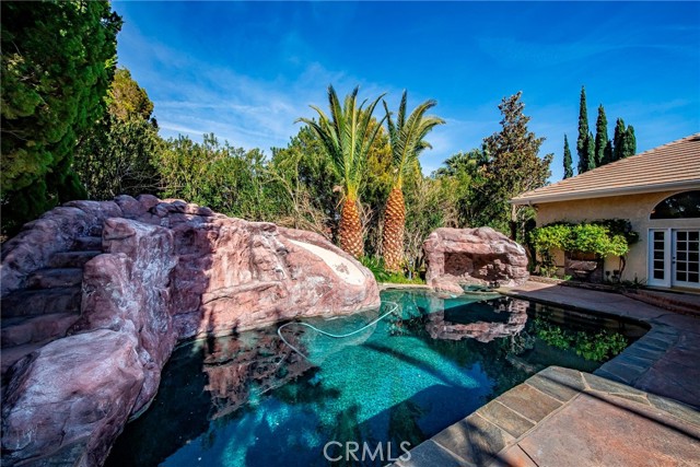 41504 Mission Drive, Palmdale CA: https://media.crmls.org/medias/680cdd7d-e666-4da9-96ca-500740ba931f.jpg