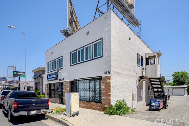 Detail Gallery Image 1 of 16 For 6634 Lankershim Bld #C,  North Hollywood,  CA 91606 - 1 Beds | 1 Baths