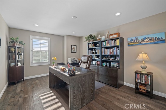 Detail Gallery Image 31 of 72 For 6962 Housatonic Ct, Jurupa Valley,  CA 91752 - 5 Beds | 3 Baths