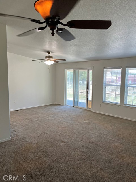 Detail Gallery Image 18 of 33 For 19120 Elena Dr, Lake Elsinore,  CA 92530 - 4 Beds | 3 Baths