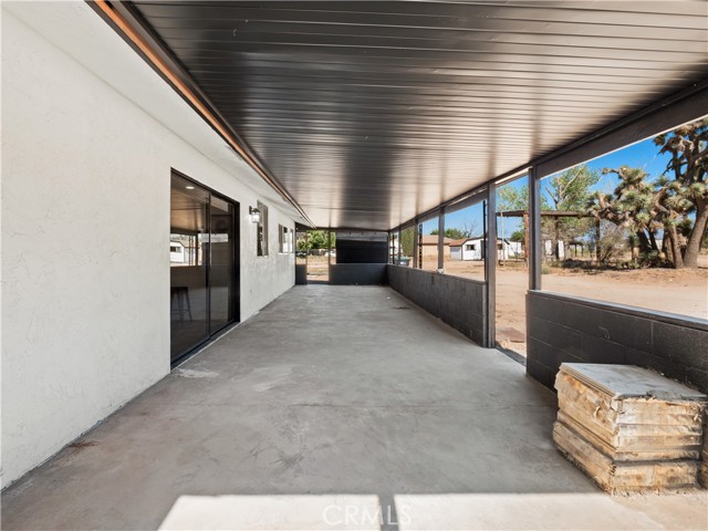 2350 W Avenue N12, Palmdale CA: https://media.crmls.org/medias/680e64e2-d1cb-46af-834b-def8aa144d9c.jpg