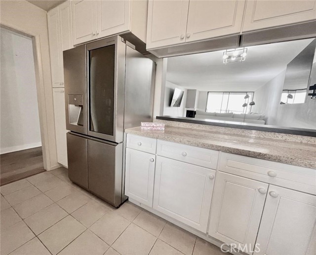 Detail Gallery Image 4 of 11 For 5959 Peacock Ridge Rd #2,  Rancho Palos Verdes,  CA 90275 - 2 Beds | 2 Baths