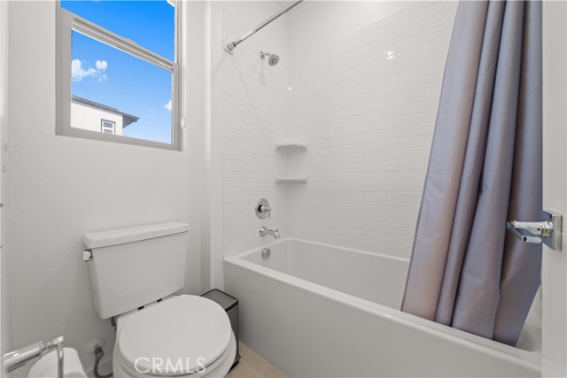 Detail Gallery Image 28 of 43 For 203 Lynx, Irvine,  CA 92618 - 3 Beds | 2/1 Baths