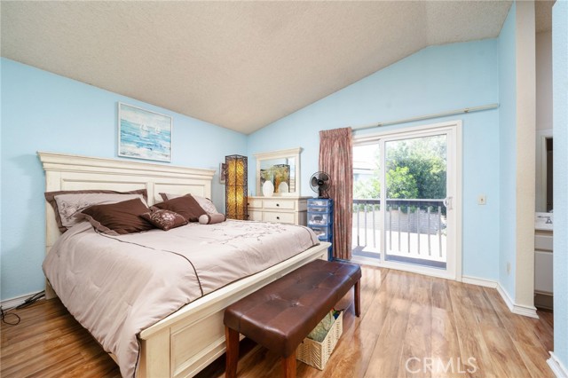 2341 N Palm Avenue, Rialto CA: https://media.crmls.org/medias/6810cf94-f2f2-4eb8-acf3-c84ba196e3e0.jpg