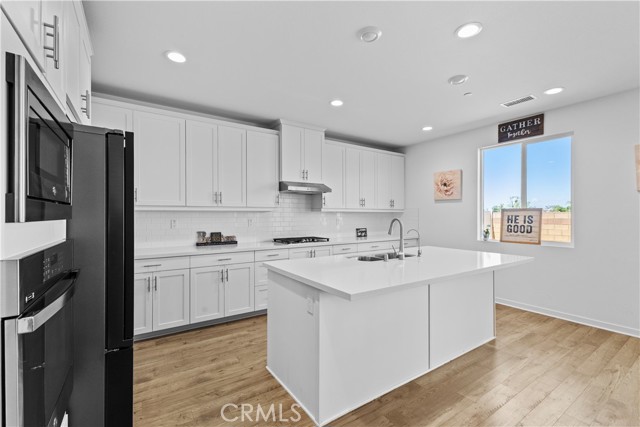 Image 9 of 44 For 36780 Arietta Way