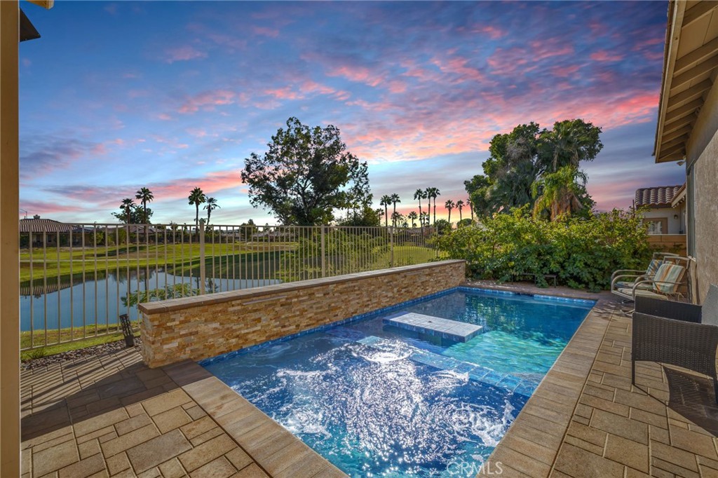 MLS #OC25249506 image #2