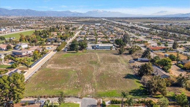 Detail Gallery Image 3 of 12 For 6334 East, Rancho Cucamonga,  CA 91739 - – Beds | – Baths