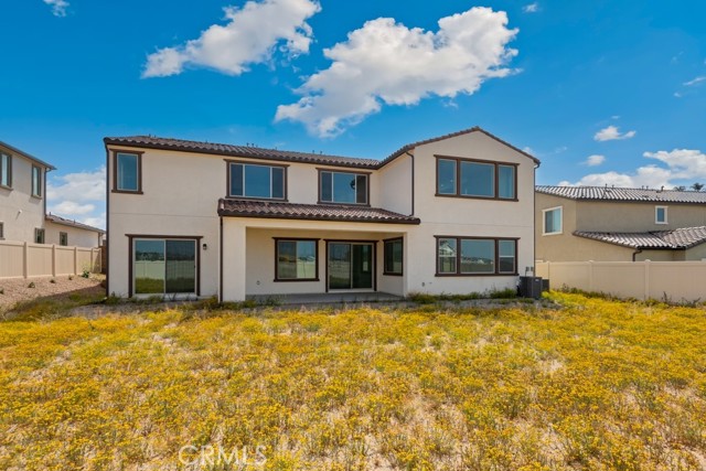 17744 Mcdowell Valley Drive, Riverside CA: https://media.crmls.org/medias/68125c30-644e-4c06-9727-4184021c9ff1.jpg