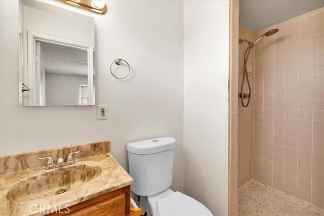 Detail Gallery Image 16 of 34 For 5930 Rose Ellen Ave, Twentynine Palms,  CA 92277 - 3 Beds | 2 Baths