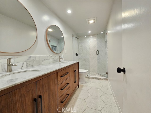 Detail Gallery Image 30 of 37 For 17530 Tuba St, Northridge,  CA 91325 - 4 Beds | 2/1 Baths