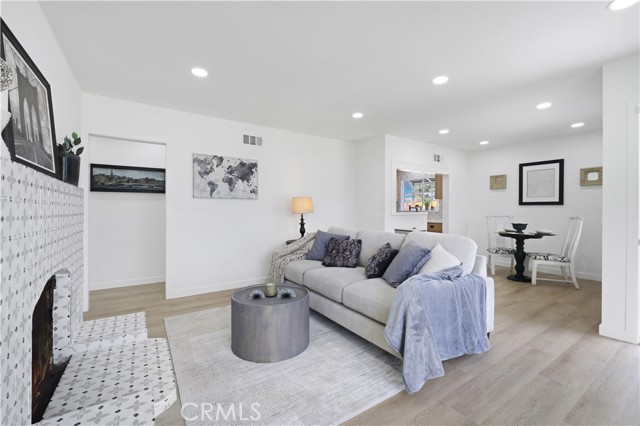 3565 Lashbrook Ave, Rosemead CA: https://media.crmls.org/medias/68138687-bb41-41c0-977b-efd7c8757edd.jpg