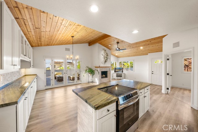 Detail Gallery Image 4 of 25 For 27021 Calle Juanita, Dana Point,  CA 92624 - 3 Beds | 2 Baths