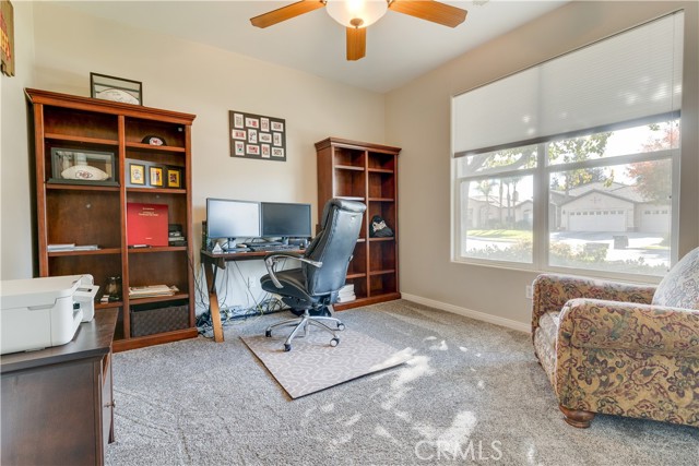 Detail Gallery Image 12 of 29 For 12508 Montbatten Pl, Bakersfield,  CA 93312 - 4 Beds | 2/1 Baths