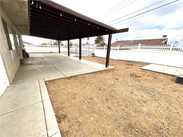 Detail Gallery Image 13 of 46 For 1078 W King St, Banning,  CA 92220 - 3 Beds | 2/1 Baths
