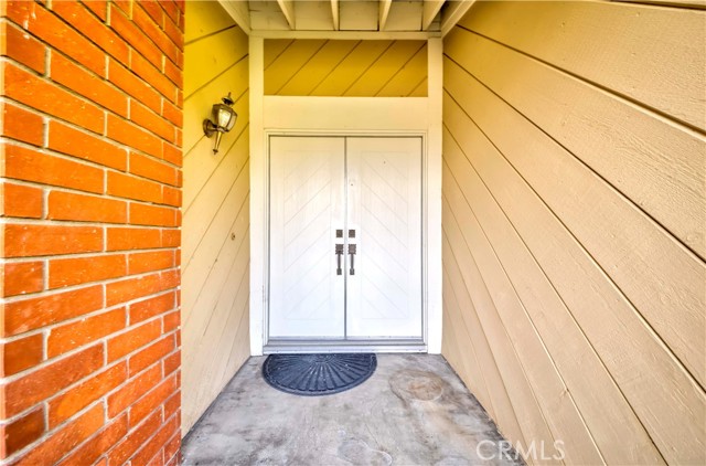 2501 Tiffany Place, Fullerton CA: https://media.crmls.org/medias/68146001-1b9a-4f63-aeeb-a93456c5f887.jpg
