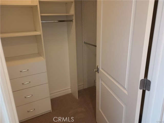 Detail Gallery Image 15 of 23 For 837 N Hudson Ave #305,  Los Angeles,  CA 90038 - 2 Beds | 2 Baths