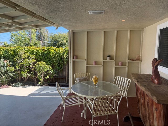 2414 Robalo Avenue, San Pedro CA: https://media.crmls.org/medias/68154020-4697-438e-867c-4ccd50f5304e.jpg