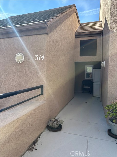 1200 Pacific Coast # 314, Huntington Beach, California 92648, 1 Bedroom Bedrooms, ,1 BathroomBathrooms,Residential,For Sale,1200 Pacific Coast # 314,CROC24050697