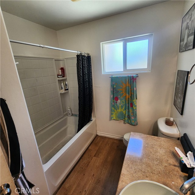 1103 Parkview Lane, Paso Robles CA: https://media.crmls.org/medias/6815ab59-152f-479d-a912-2b145cfb8523.jpg