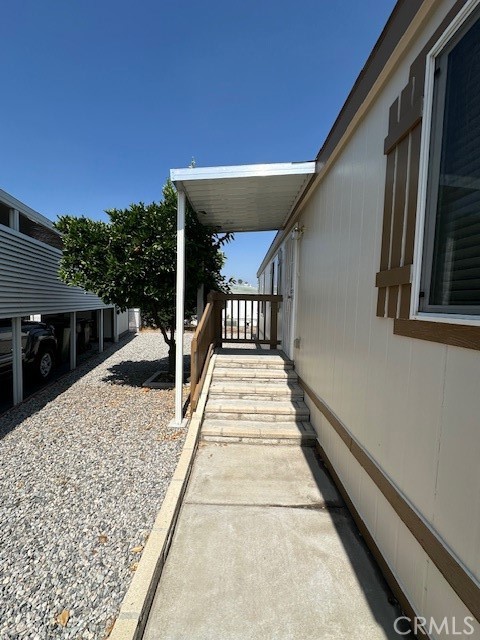 880 N. LAKE STREET, Hemet CA: https://media.crmls.org/medias/68162fac-d9e6-4d14-ad87-2c009c488753.jpg