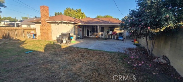 11447 Horton Avenue, Downey, California 90241, 2 Bedrooms Bedrooms, ,1 BathroomBathrooms,Single Family Residence,For Sale,Horton,RS25041056