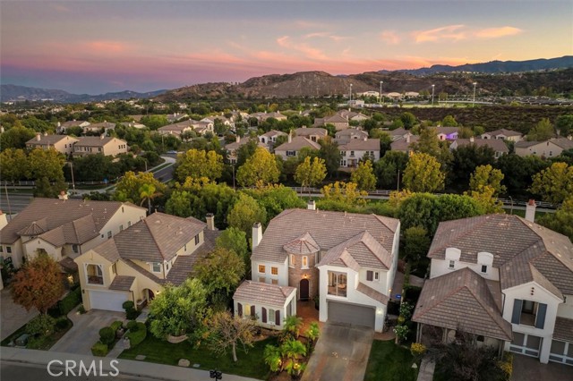 Detail Gallery Image 2 of 59 For 26152 Shadow Rock Ln, Valencia,  CA 91381 - 5 Beds | 5 Baths