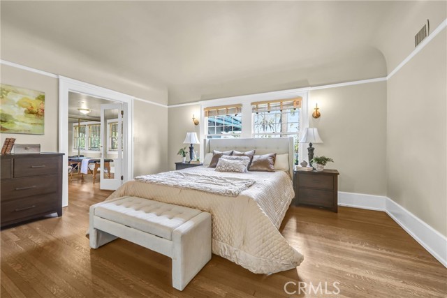 1215 Wentworth, Pasadena CA: https://media.crmls.org/medias/68181513-230e-478e-8ec5-bfe0015d41dd.jpg